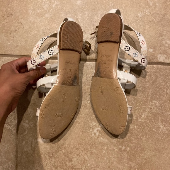 💯 Authentic Louis Vuitton Murakami sandals - Picture 4 of 8